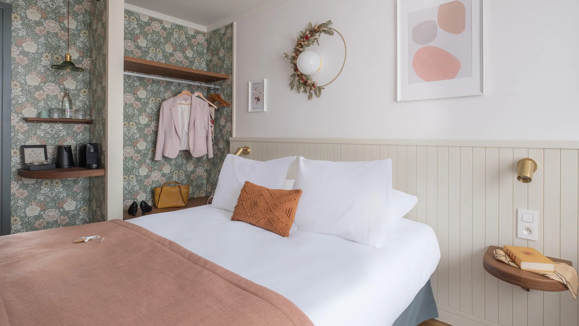 Hotel Maison Lacassagne Lyon 4*,  France