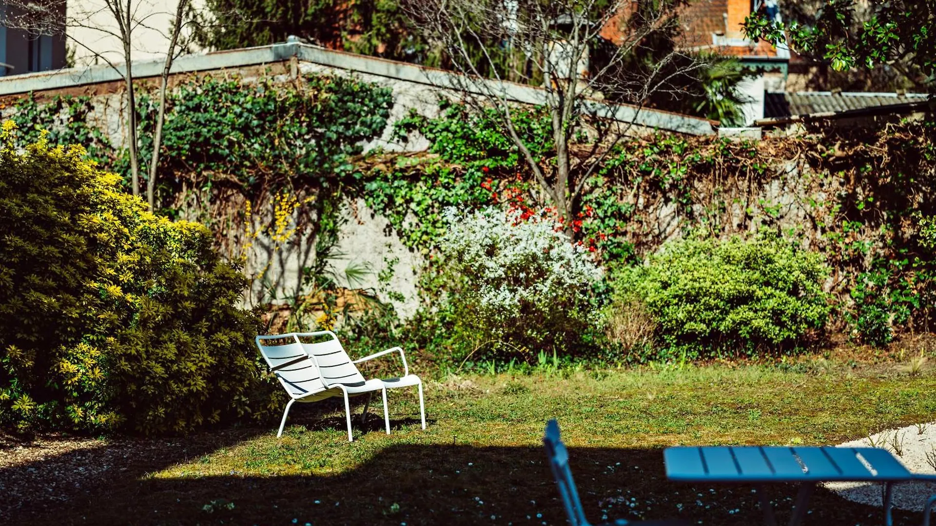 ****  Hotel Maison Lacassagne Lyon France